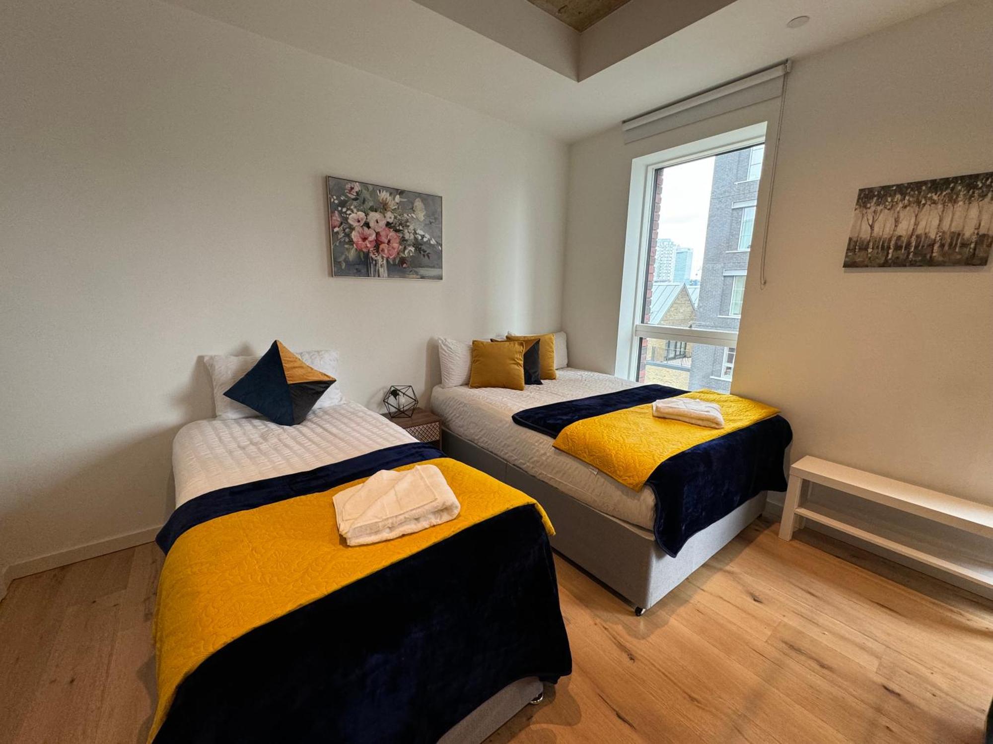 דירות London Luxury Flat With Balcony, River View, O2 Arena, Excel, Canary Wharf, Station מראה חיצוני תמונה